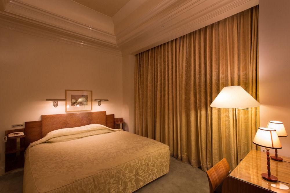 Hotel The Manhattan Csiba Kültér fotó