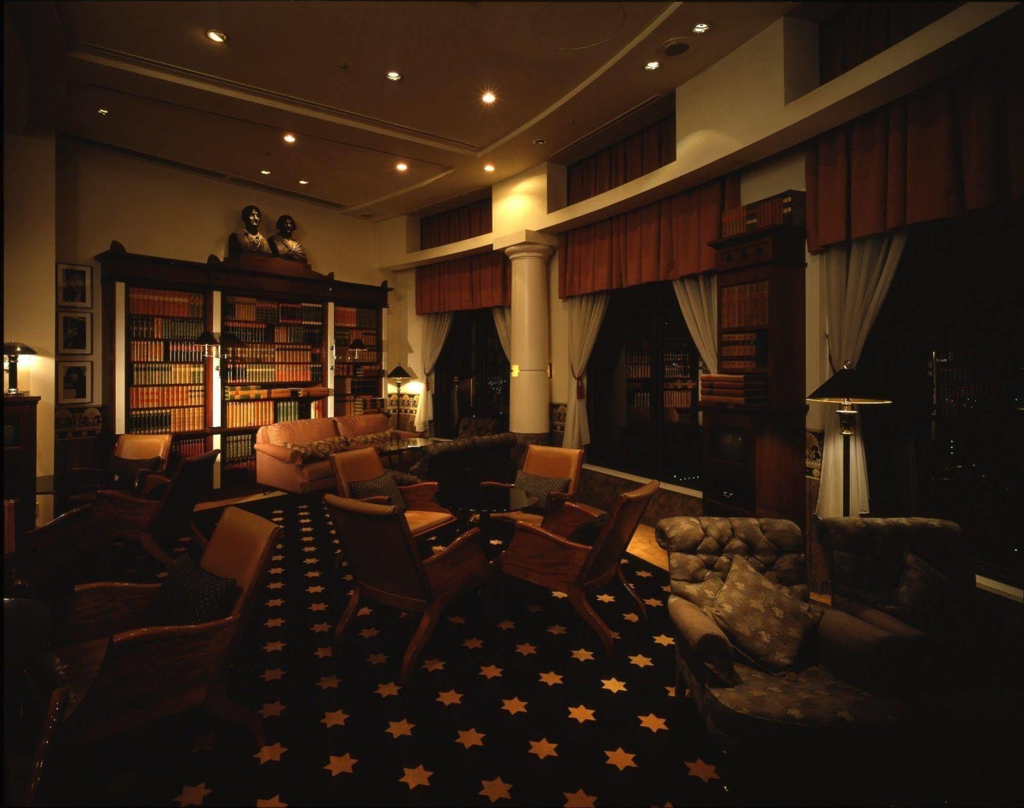 Hotel The Manhattan Csiba Kültér fotó