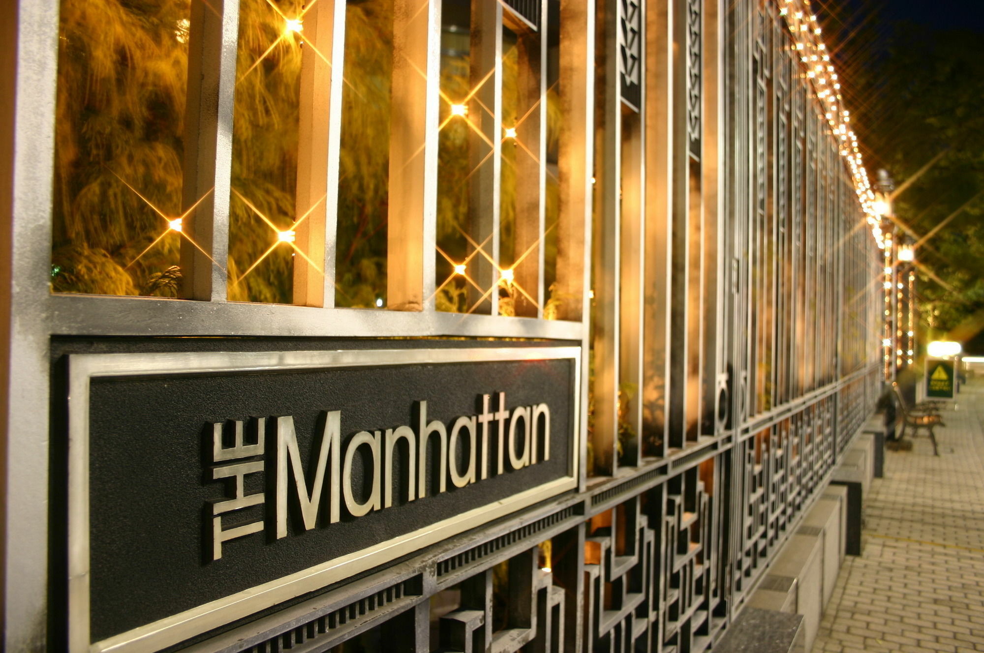 Hotel The Manhattan Csiba Kültér fotó